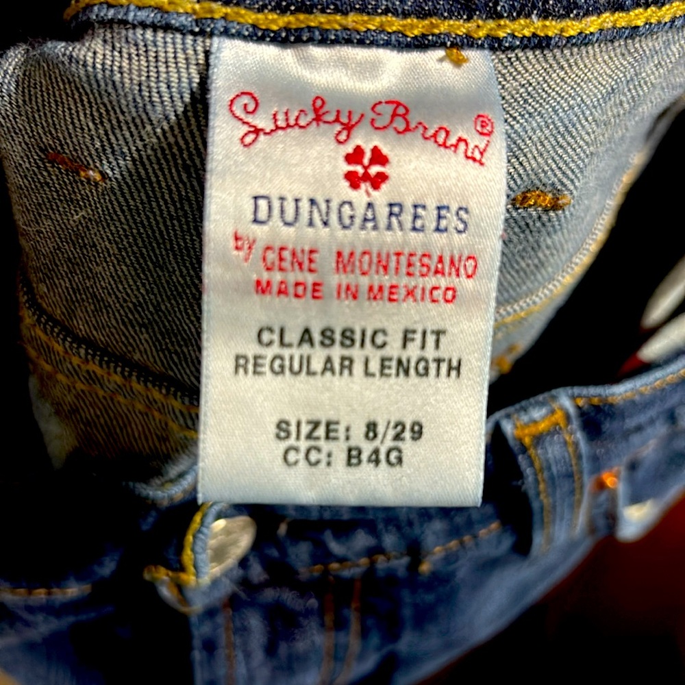 Lucky Brand
Bootcut jeans